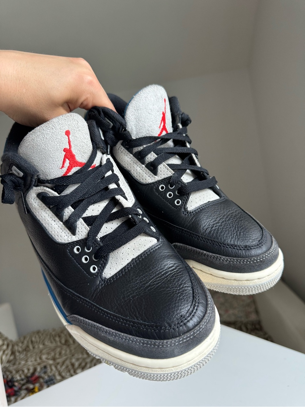 Air Jordan 3 Retro Black Blue Red Men’s US 8.5
